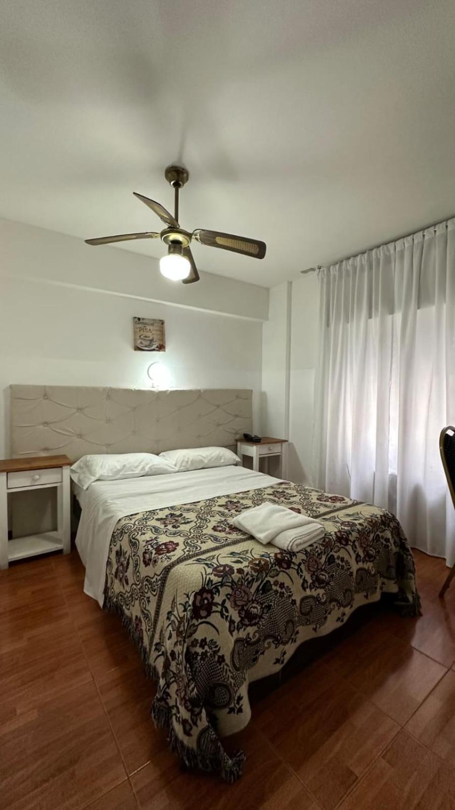 Hotel Bristol คอร์โดบา ภายนอก รูปภาพ